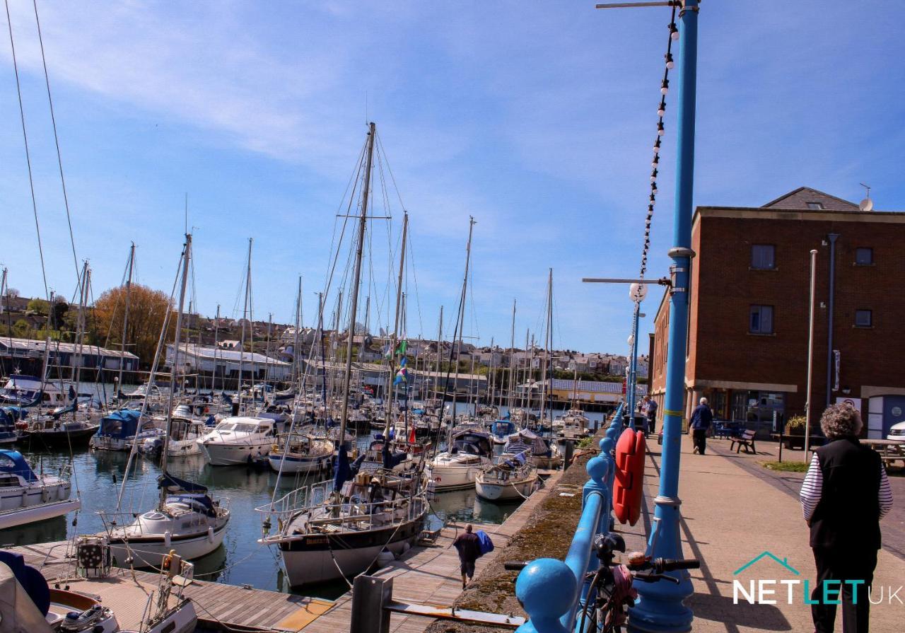 Apartment Orion House - Luxury Overlooking Milford Marina, Pembrokeshire *